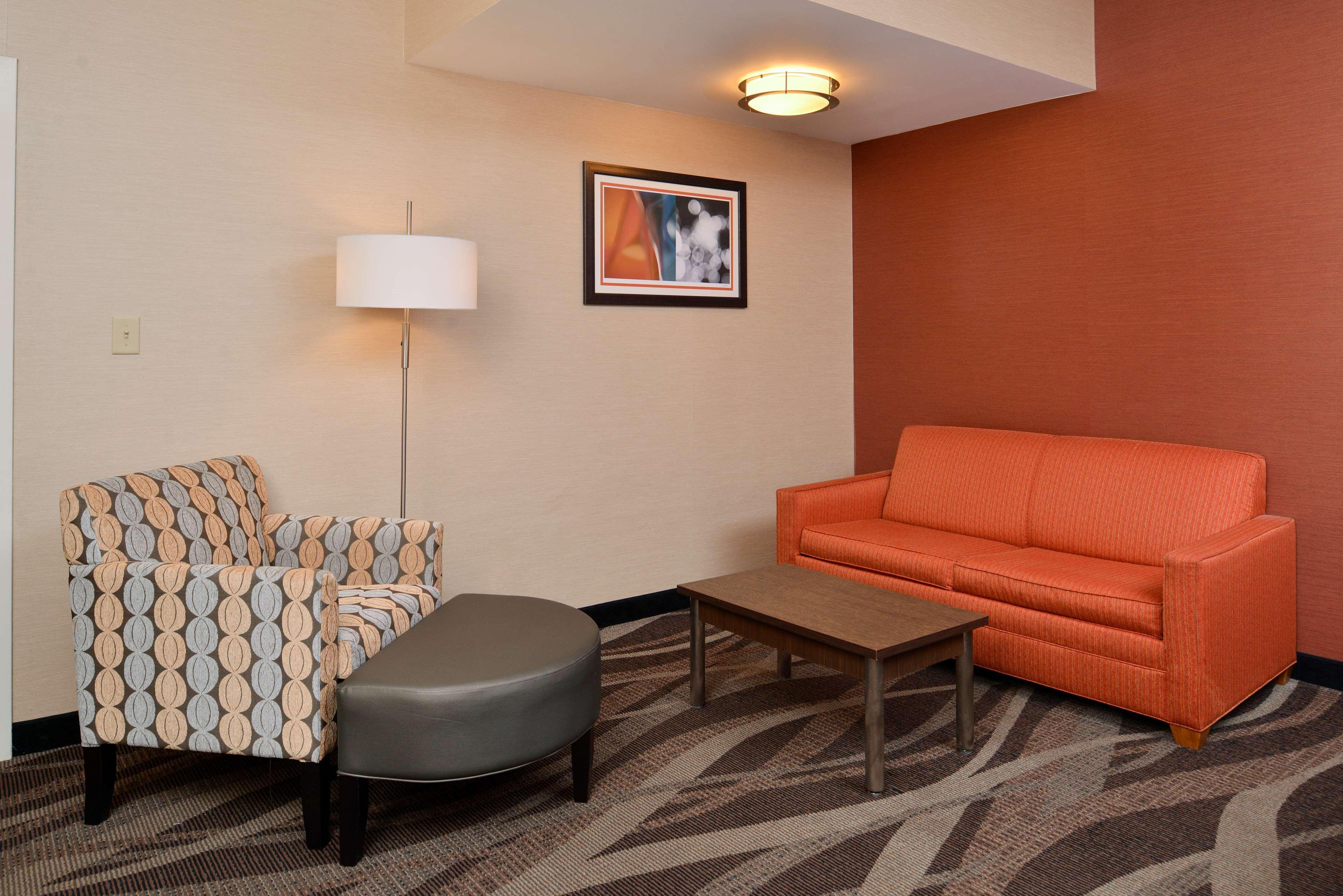 Best Western Plus University Inn Olean Exterior photo