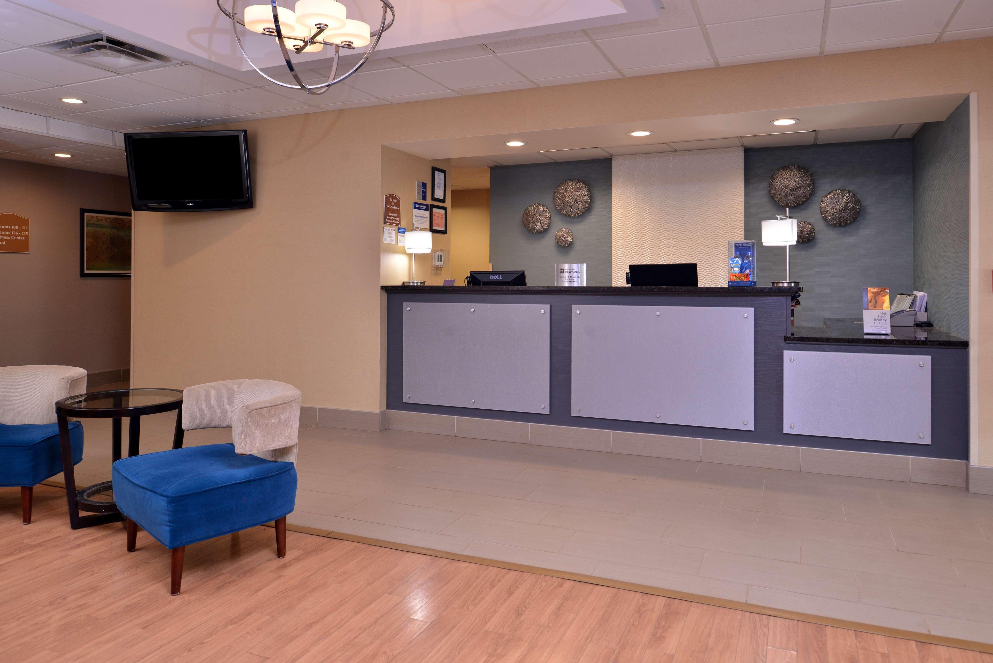 Best Western Plus University Inn Olean Exterior photo